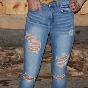ripped skinny jeans